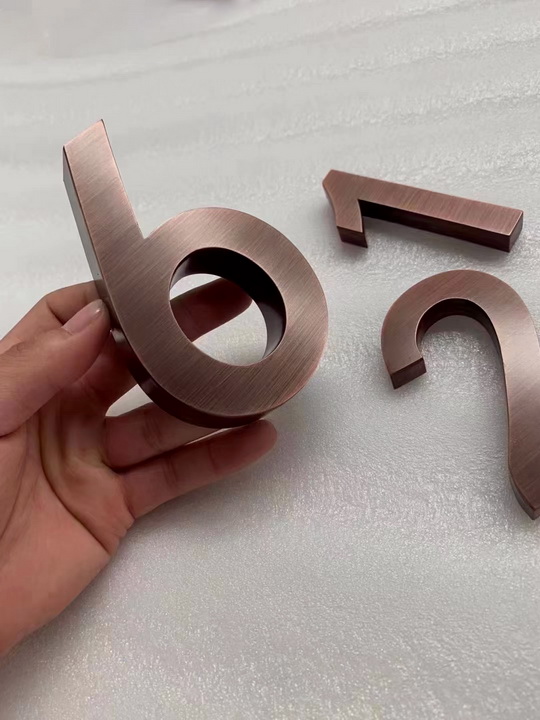 不锈钢仿古字<br><h5>精工不锈钢仿古色（紫铜）</h5>